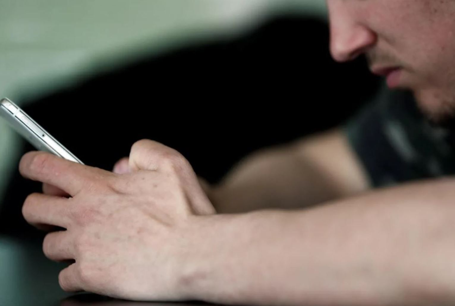 Con esta opción podras vigilar la entrada de tu hogar estés donde estés.