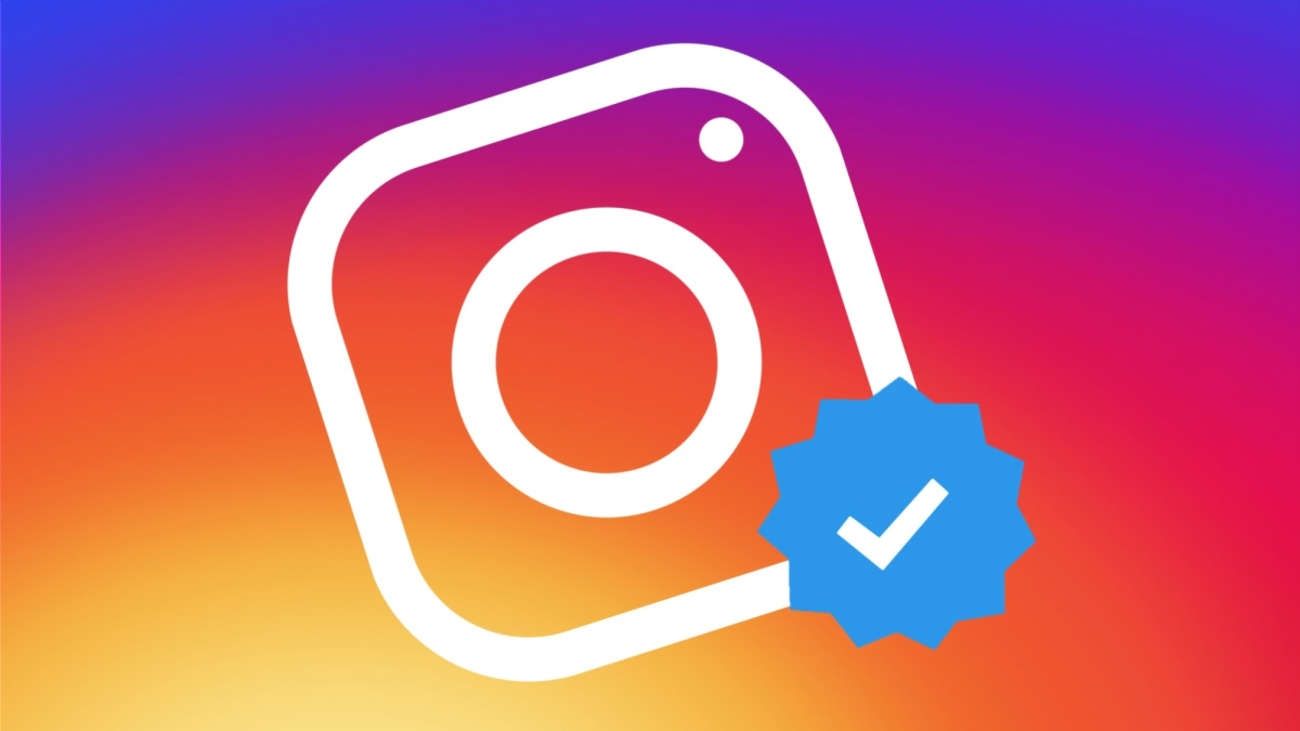 Todos los influencers buscar ser verificados, y eso puede hacerles caer en una estafa