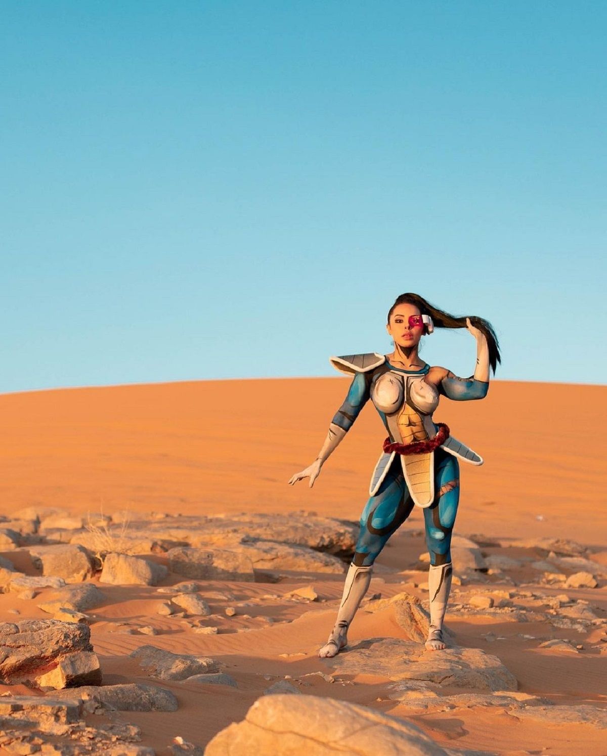 Dragon Ball: hermosa modelo nos trae un espectacular cosplay Body Paint ...