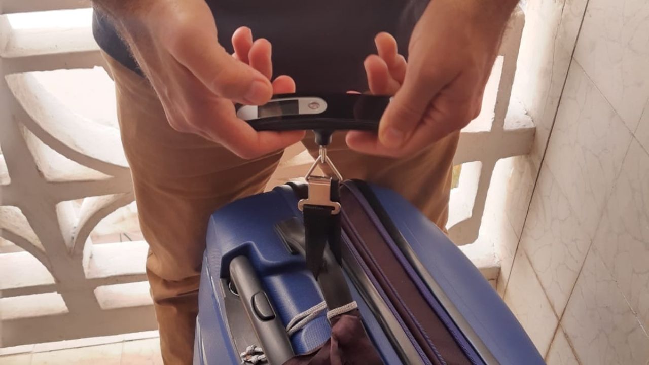 Báscula para equipaje. Producción de MDTech desde Mérida.