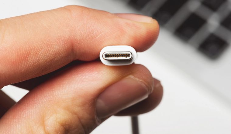 ¿Cualquier cargador USB sirve? ¿Cualquier cargador USB sirve?