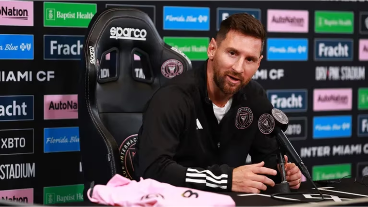 Messi se animó a hablar en inglés