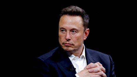 Elon Musk: Neuralink anticipa un implante para personas ciegas