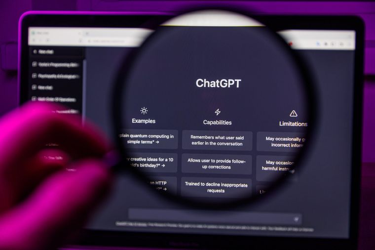 ChatGPT: conoce las 3 alternativas a la IA más popular