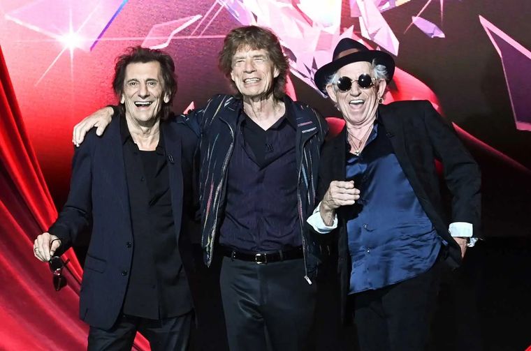 Trasn 18 años sin lanzar material nuevo, The Rolling Stones presentó Angry, su flamante single
