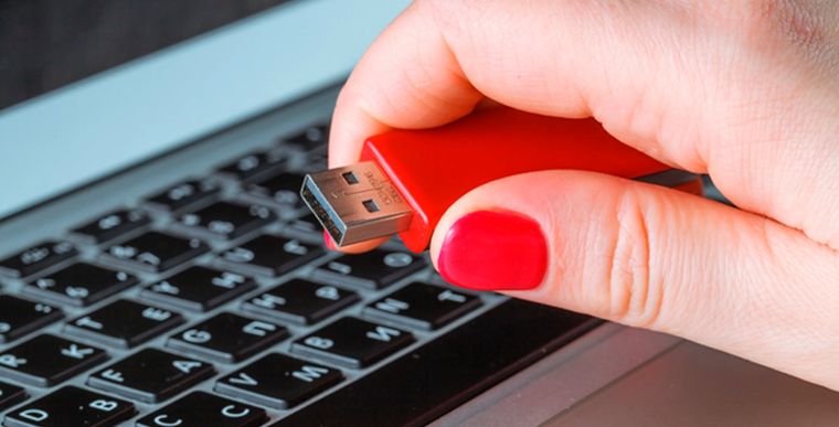 Si usás una PC portátil o de escritorio y querés asegurarte de que nadie copie tu información sin permiso, desactivar los puertos USB puede ser una medida crucial.