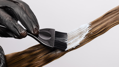 La inteligencia artificial permite crear rutinas personalizadas que prolongan el color y cuidan la salud de tu cabello teñido