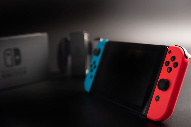 La primera Nintendo Switch comienza a despedirse del mercado europeo tras casi una década de éxito.