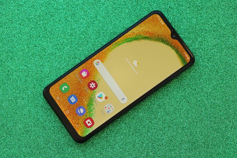 Android toma el control del modo escritorio y reemplaza la experiencia optimizada por Samsung. Android toma el control del modo escritorio y reemplaza la experiencia optimizada por Samsung.