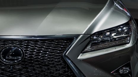 Conoce los autos peor valorados de Lexus