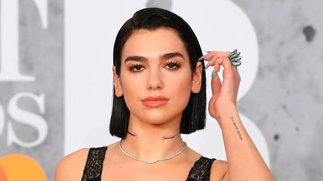 Mira el inesperado cambio de look de Dua Lipa que levantó suspiros en las redes