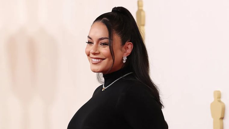 Vanessa Hudgens anunció que está embarazada