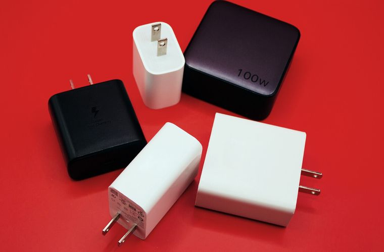 Uno de los errores más comunes es utilizar cargadores genéricos o no originales. Uno de los errores más comunes es utilizar cargadores genéricos o no originales.