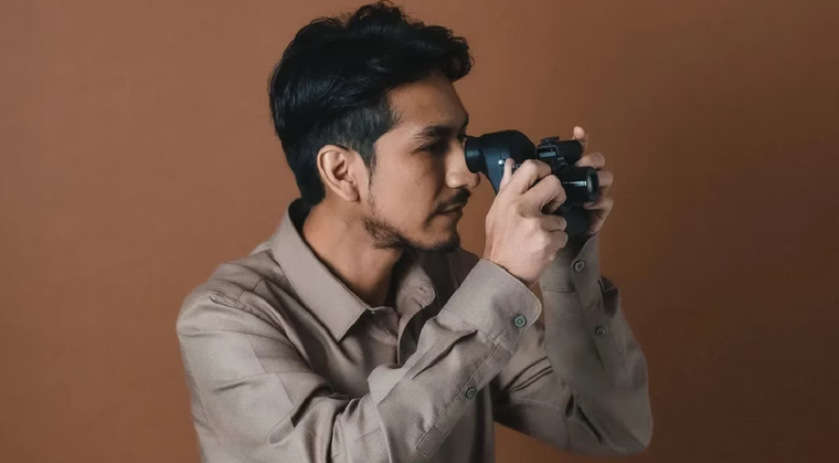 With my eyes: el kit de Sony que ayuda a las personas con discapacidad visual a tomar fotografías