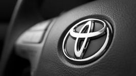 toyota trabaja en prototipo de autos electricos con esta particularidad
