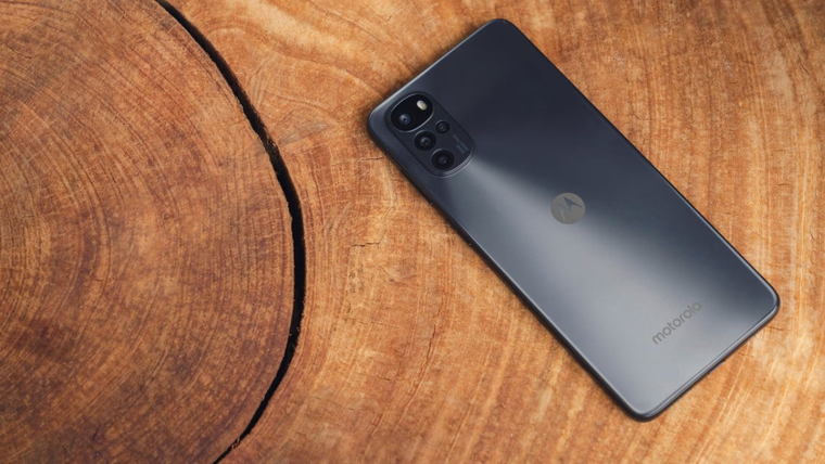 Duelo: Moto G22 vs Samsung A03