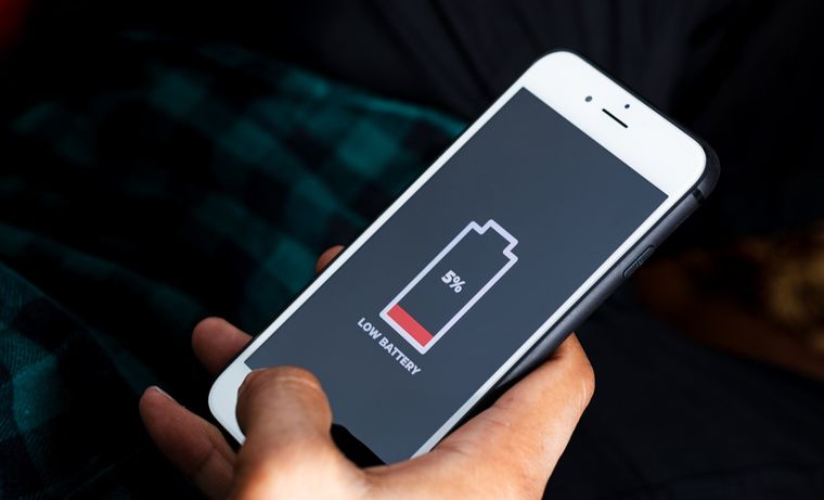Los usuarios de iOS pueden acceder fácilmente a un análisis detallado del consumo energético de su iPhone. Los usuarios de iOS pueden acceder fácilmente a un análisis detallado del consumo energético de su iPhone.