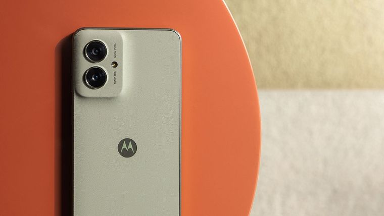 El Moto G35 5G ofrece conectividad moderna, pero a costa de una experiencia general muy pobre. El Moto G35 5G ofrece conectividad moderna, pero a costa de una experiencia general muy pobre.