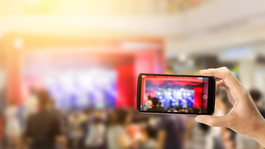 Con tu Motorola vas a poder sacar increíbles fotos en recitales.