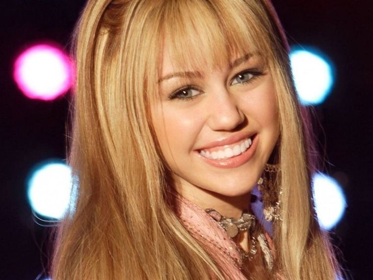 Video: Miley Cyrus recreó el final de Hannah Montana y explotó las redes