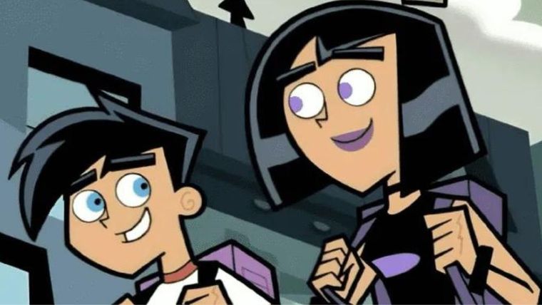 Esta IA recreó a Sam Manson de Danny Phanton como una sensual mujer de la vida real.