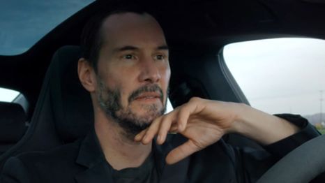 La colección de clásicos y lujosos autos de Keanu Reeves