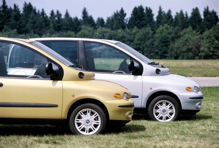 Conoce los vehículos con peor estética de la historia