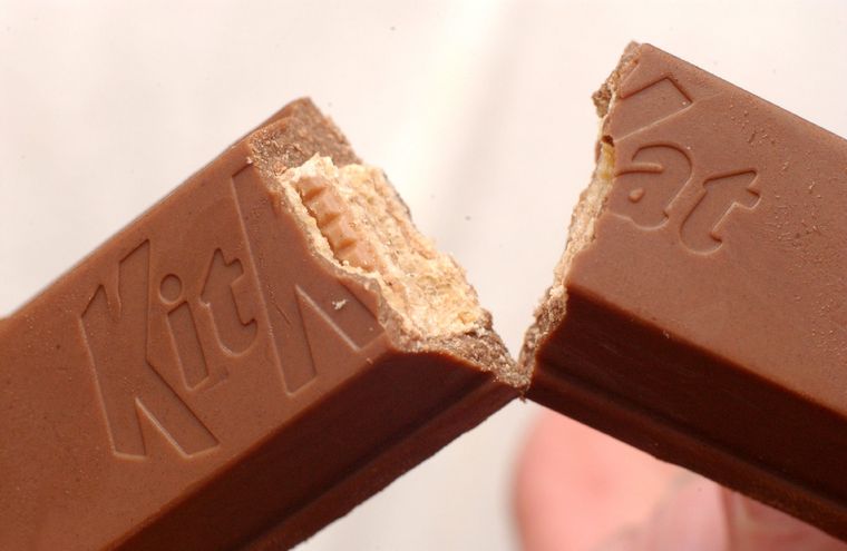 Si te gustan las KitKat, ¡te volvés loco si ves cómo hacen!