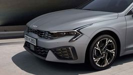 Nuevo Sedán Kia K5 2025