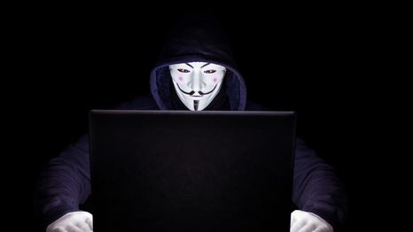 El hacker logró romper el sistema de seguridad de GTA desde una habitación de hotel.