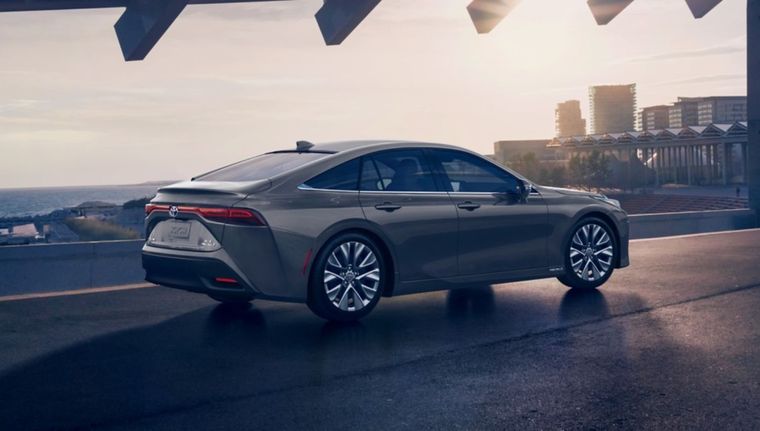 Toyota Mirai 2023: el auto eléctrico de la marca japonesa