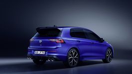 El nuevo VW Golf R 2022 presentado por la marca es una verdadera bestia.