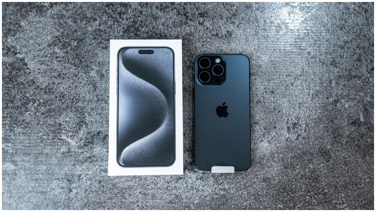Las marcas líderes del sector, como Samsung, Xiaomi y iPhone, han elevado la vara con modelos que ofrecen un rendimiento superior.