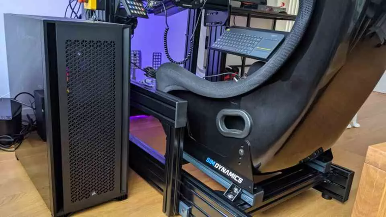 Un simulador exige mucho del hardware. Necesitás un procesador potente , al menos un Intel i7 o AMD Ryzen 7, ya que la CPU es la responsable de procesar cada fotograma. Un simulador exige mucho del hardware. Necesitás un procesador potente , al menos un Intel i7 o AMD Ryzen 7, ya que la CPU es la responsable de procesar cada fotograma.