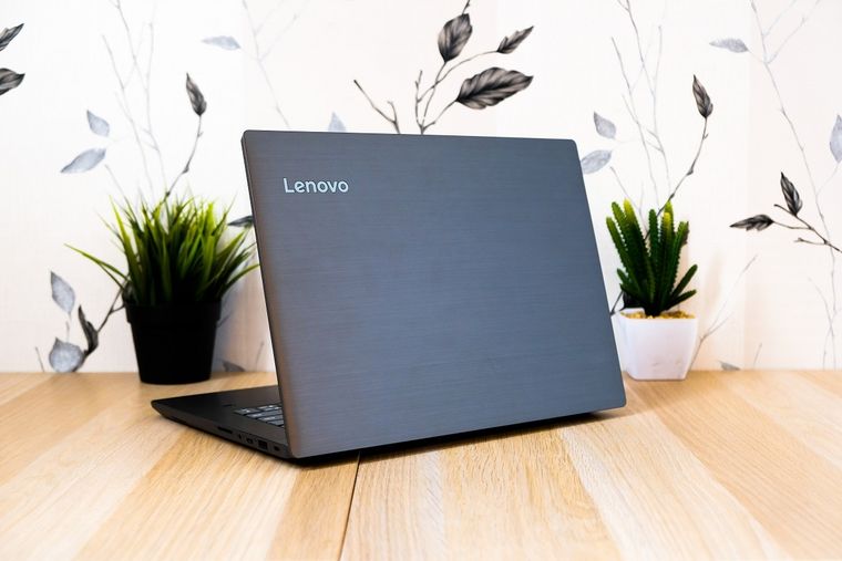 Esta Lenovo esta en oferta por tiempo limitado en Costco de México.