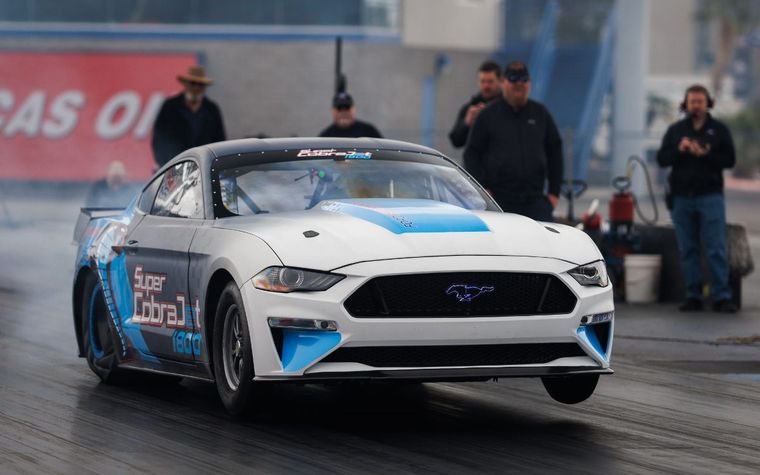 Ford Mustang Super Cobra Jet 1800: la nueva joya eléctrica de Ford para arrancones