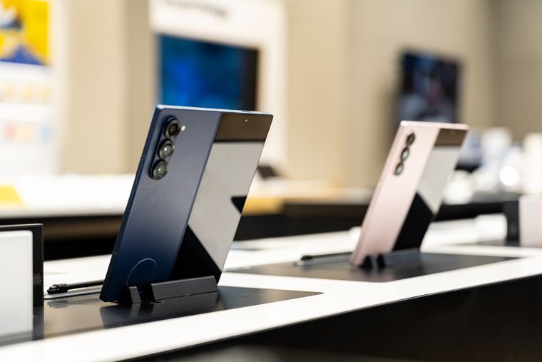 La noticia fue confirmada oficialmente por Samsung a través de su blog oficial. La noticia fue confirmada oficialmente por Samsung a través de su blog oficial.