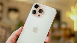 Disponible solo por tiempo limitado en Amazon México, el iPhone 15 reacondicionado de 128 GB se vende con un 42% de descuento.