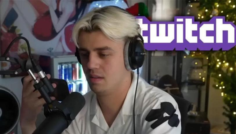 El stream comunicó que su cuenta fue baneada.