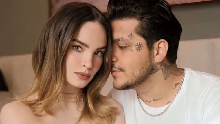 Belinda junto a Christian Nodal