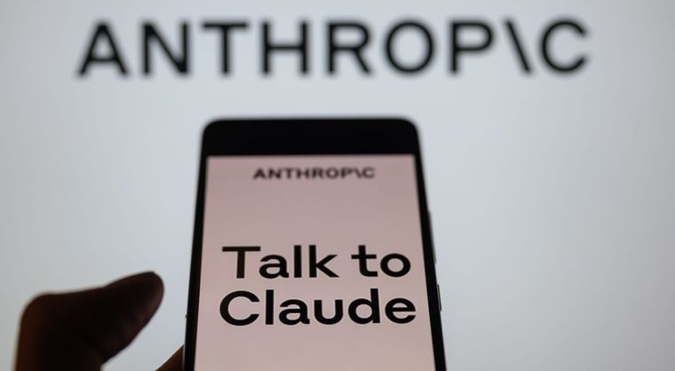 Las tres versiones de Claude 3 están entre las diez primeras