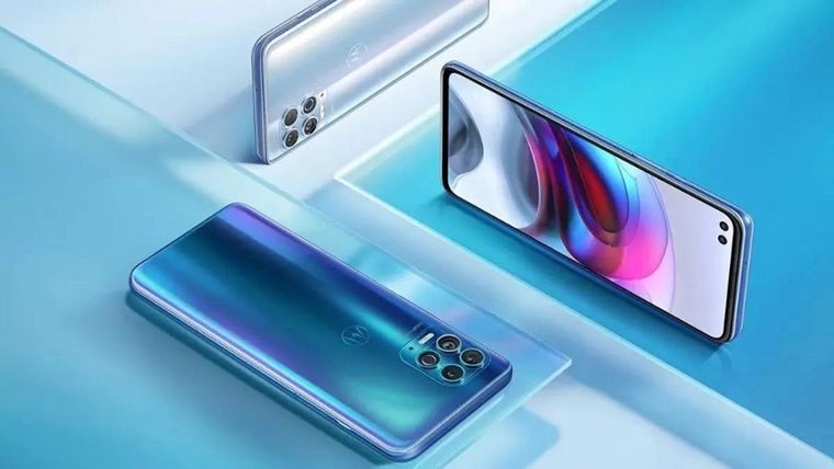 Estos teléfonos están a menos de $100 dólares y son los más baratos de este 2023