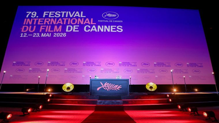 La llegada de esta película erótica a Cannes 2026 alimentó el debate sobre derechos de imagen y uso de IA. La llegada de esta película erótica a Cannes 2026 alimentó el debate sobre derechos de imagen y uso de IA.
