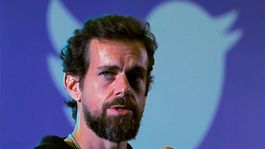 El creador de la plataforma seguirá involucrado de menor manera