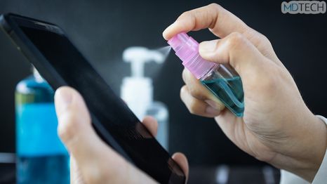 Aprende a limpiar la pantalla de tus dispositivos móviles con estos simples consejos