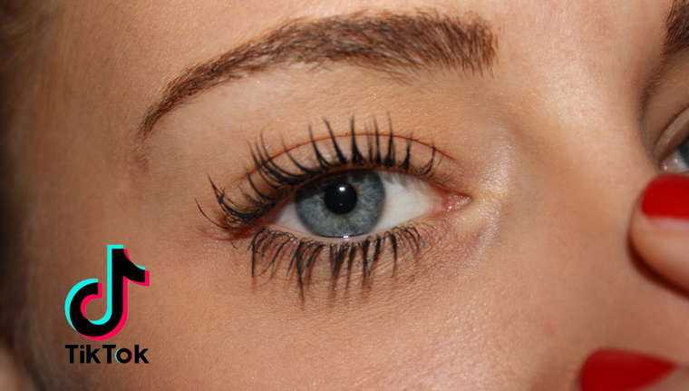 Esta máscara de pestañas se volvió viral en Tik tok y resultó la favorita de las influencers.