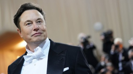 Elon Musk busca al segundo candidato para el chip de Neuralink