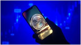 Donald Trump sorprendió al mundo tecnológico al anunciar el lanzamiento de su propia compañía de telefonía móvil, bautizada como Trump Mobile.
