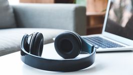 Walmart nos ofrece 3 auriculares con cancelación de ruido a un precio casi regalado