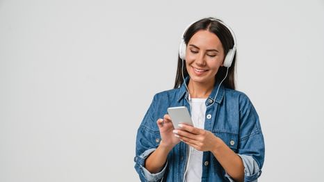 Los auriculares con cable vuelven a ser tendencia.&nbsp;